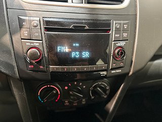 Suzuki Swift 5-dörrar 1.2 VVT 4WD Kamkedja Drag MoK S/V-hjul