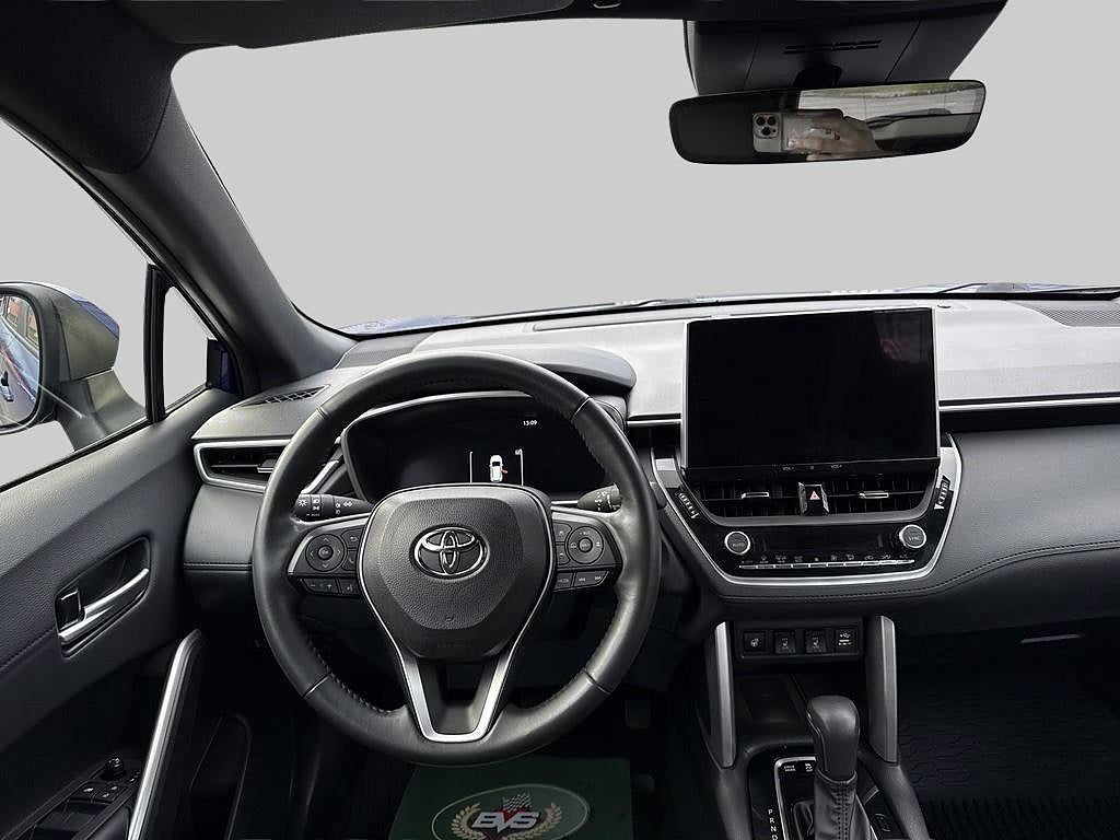Toyota Corolla Cross 2022 - miniatyr 9