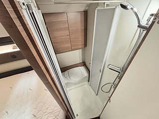Husbil-halvintegrerad Knaus LIVE TI 650 MF 22 av 24