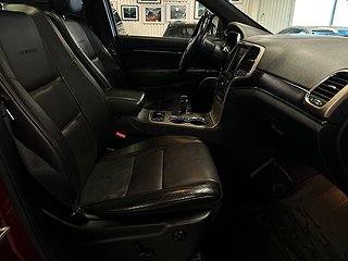 Jeep Grand Cherokee 3.0 V6 CRD 4WD M&D-värm/Drag/Kamera/GPS