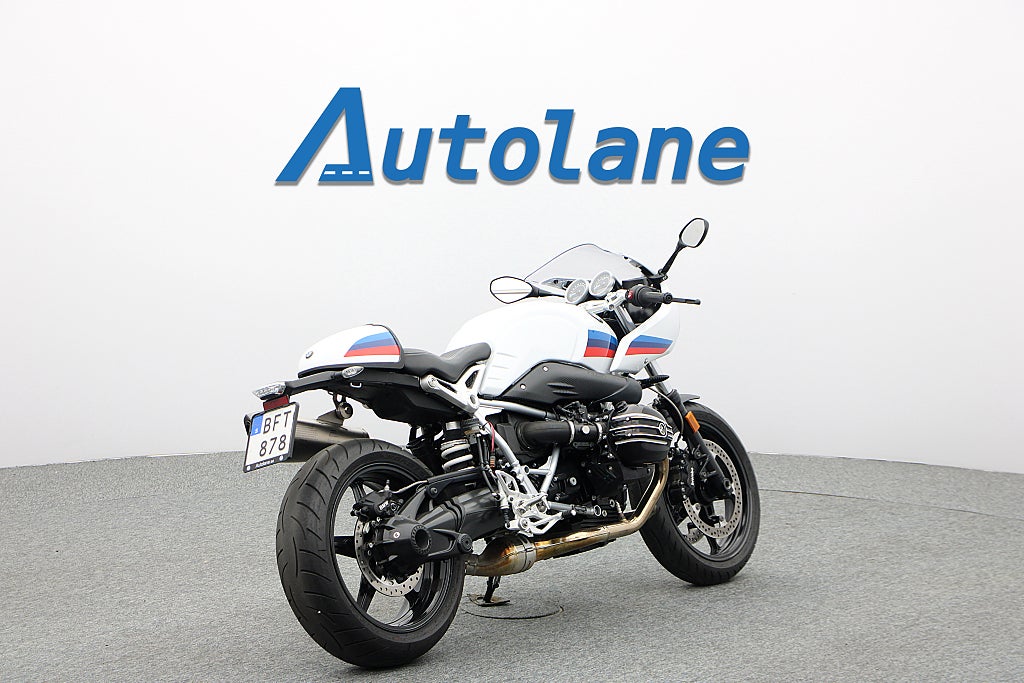 BMW R NineT Racer *Akrapovic