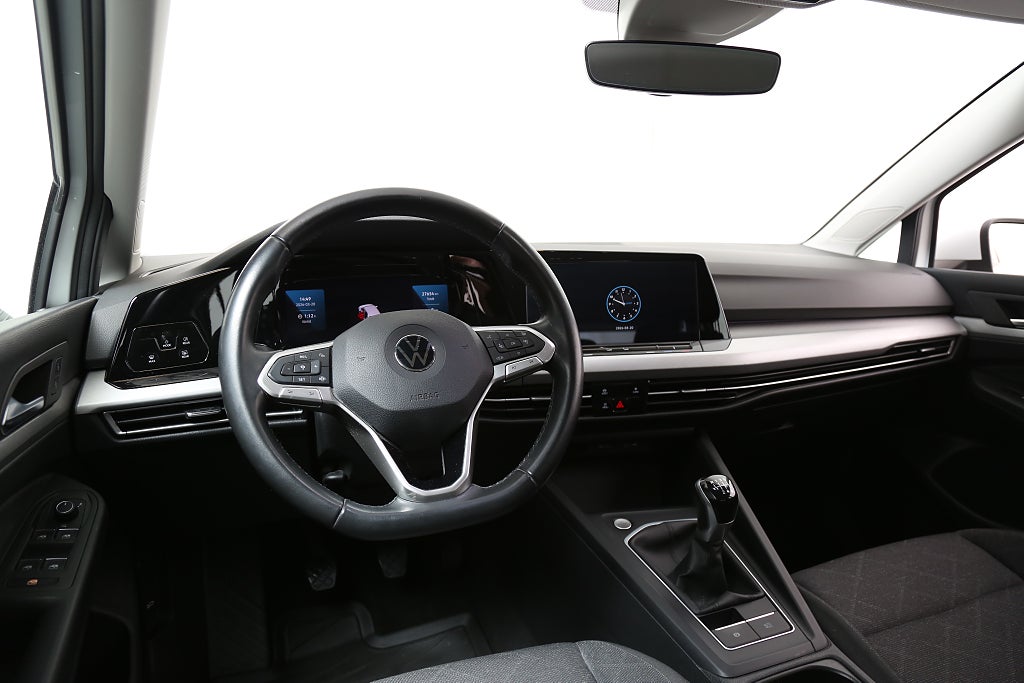 Volkswagen Golf 1,0 TSI 110hk Edition 5D P-sensor CarPlay