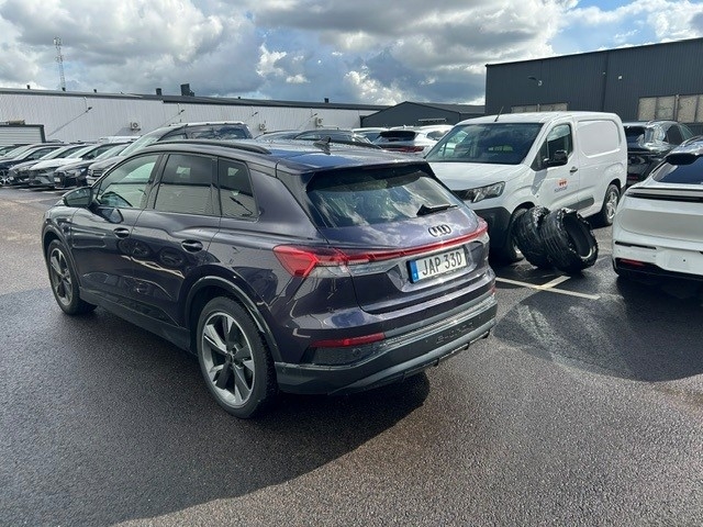 Audi Q4 e-tron 2024, bild 3/30