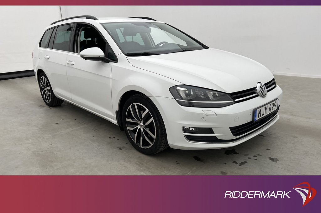 Volkswagen Golf TSI 140hk Plus Dynaudio Värmare Massage Drag