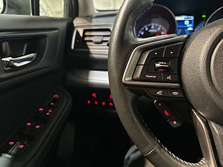 Subaru Outback 2.5 4WD Lineartronic Psens Dragkrok Backkamera SoV – bild 21