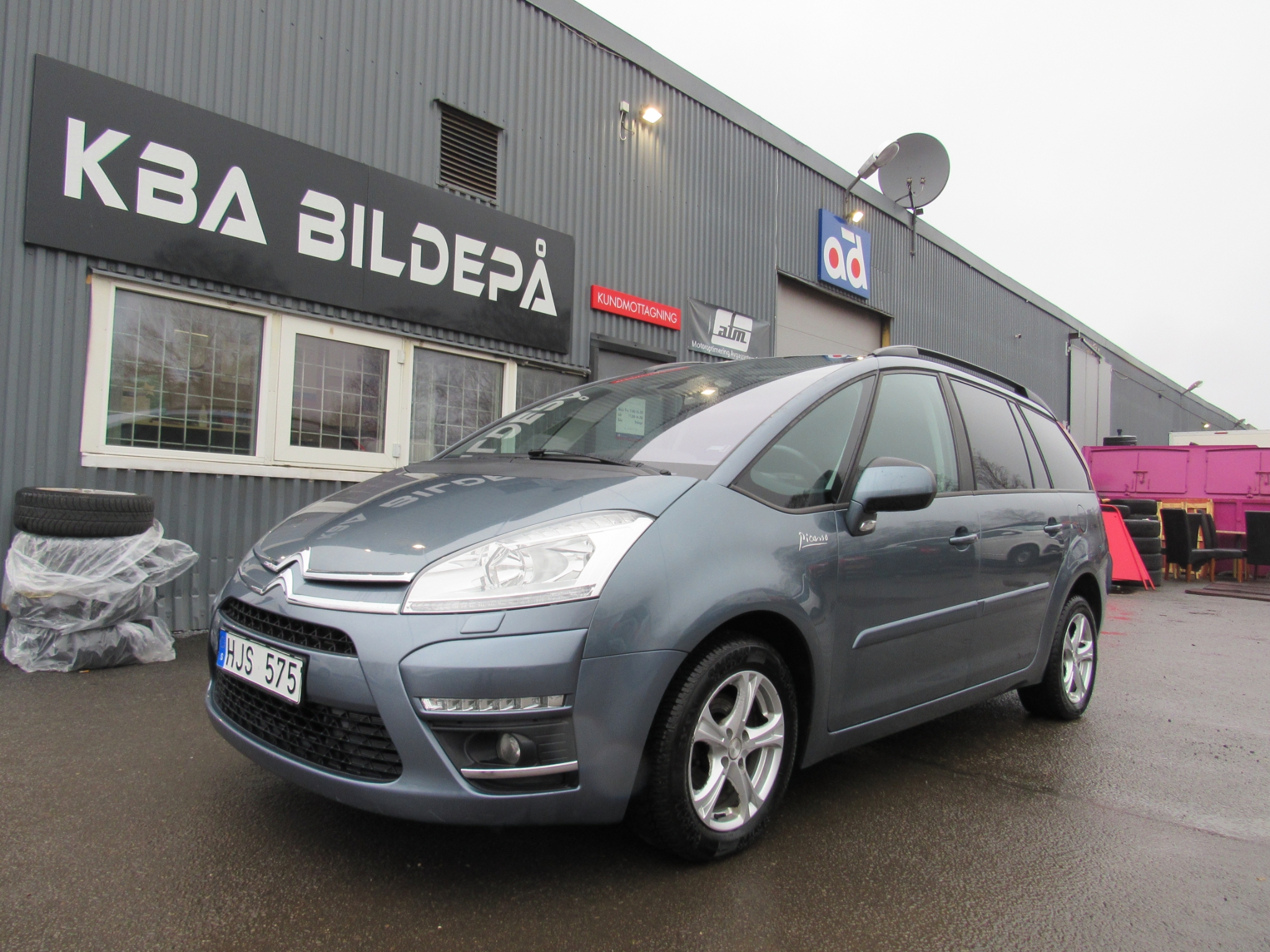 Citroen Grand C4 Picasso 2011, bild 2/43