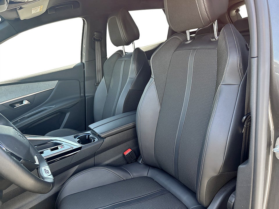 Bild på Peugeot 3008 GT 1.2 PT 130hk Aut CARPLAY