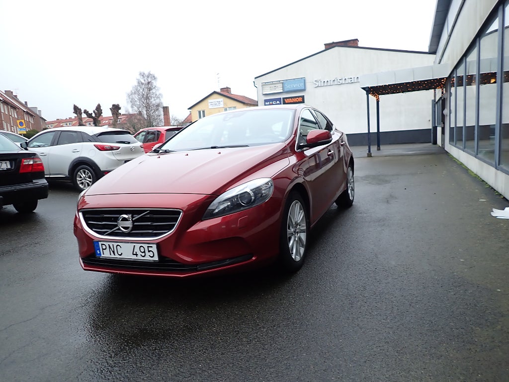 Volvo V40 D2 Momentum Euro 5