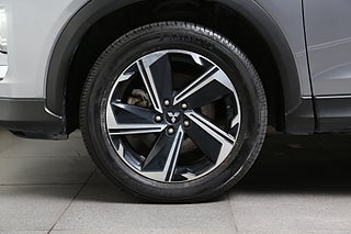 SUV Mitsubishi Eclipse Cross 9 av 28