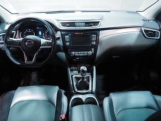 SUV Nissan Qashqai 15 av 24