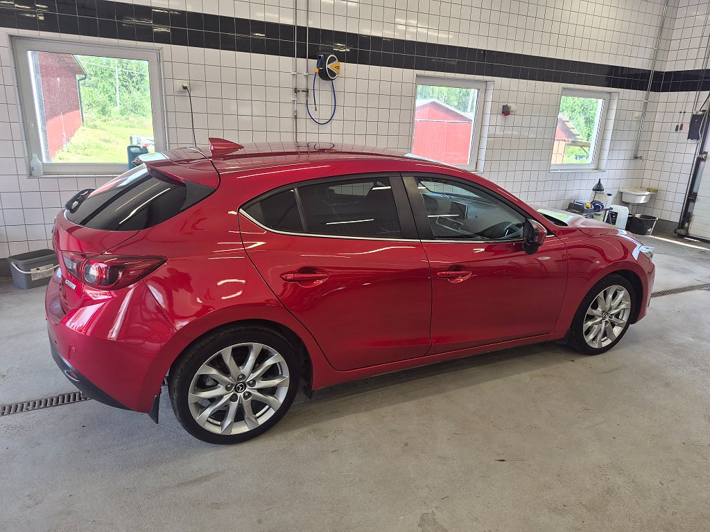 Mazda 3 2016 - miniatyr 2