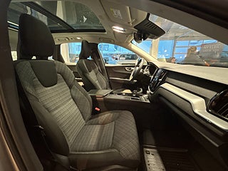 Volvo XC60 Recharge T6 AWD Aut Core MoK/Pvärm/Kamera/Pano