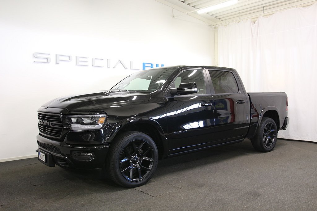 Dodge Ram Crew Cab 1500 5.7 V8 Laramie Night 