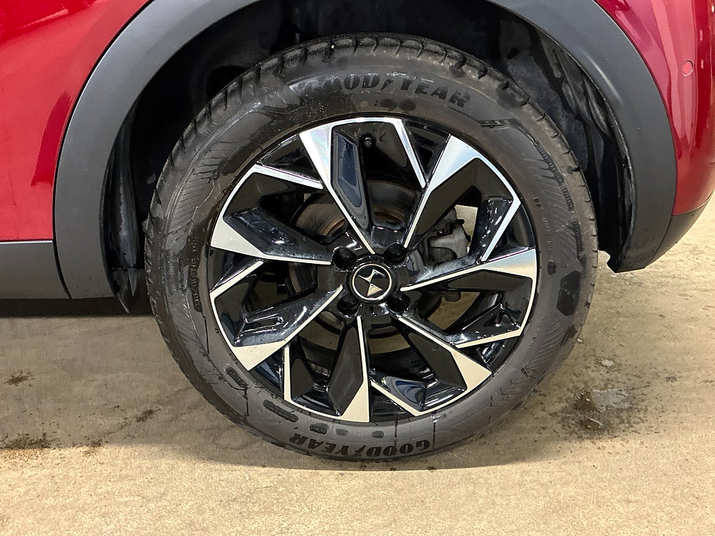 Bild på DS 3 E-TENSE Exclusive 136hk Aut LÄDERKLÄDSEL 360-KAMERA
