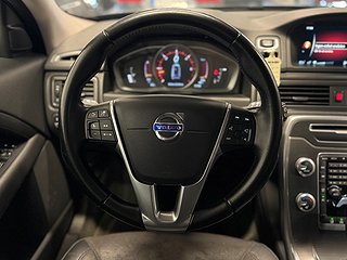 Volvo XC70 D4 AWD Aut Classic Momentum S&Vdäck/Dvärmare/Drag