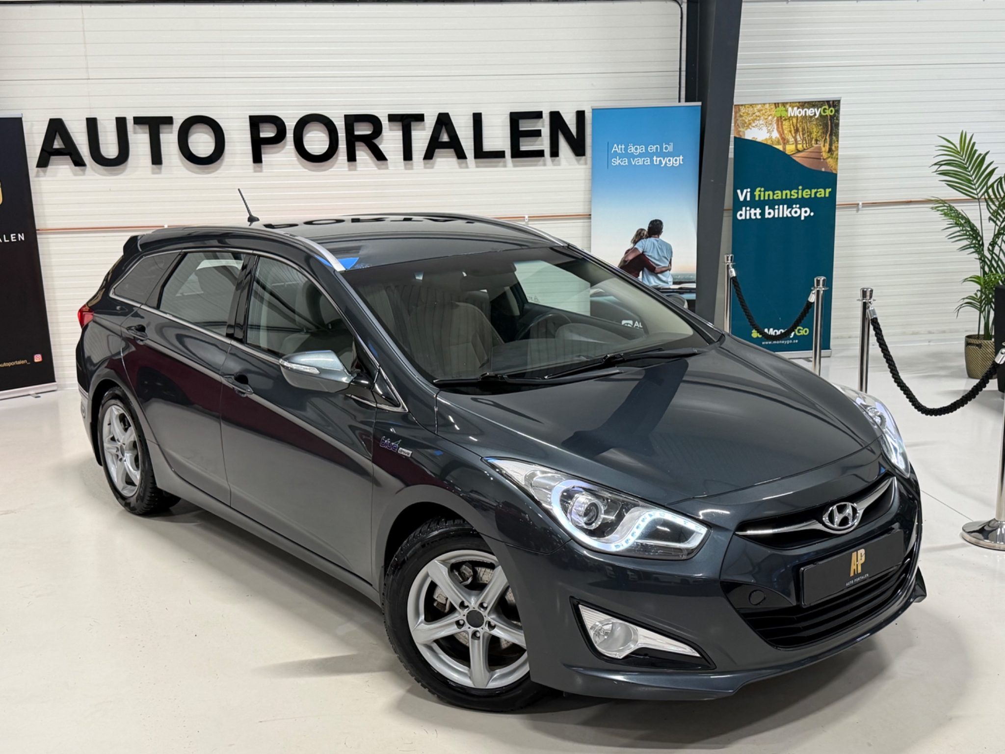 Hyundai i40 cw 1.7 CRDi Select 2012, bild 5/45