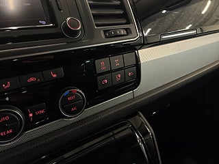 Volkswagen Multivan 2.0 TDI 4M Highline Black Edition S&V-hjul/UNIK SE UTR – bild 22