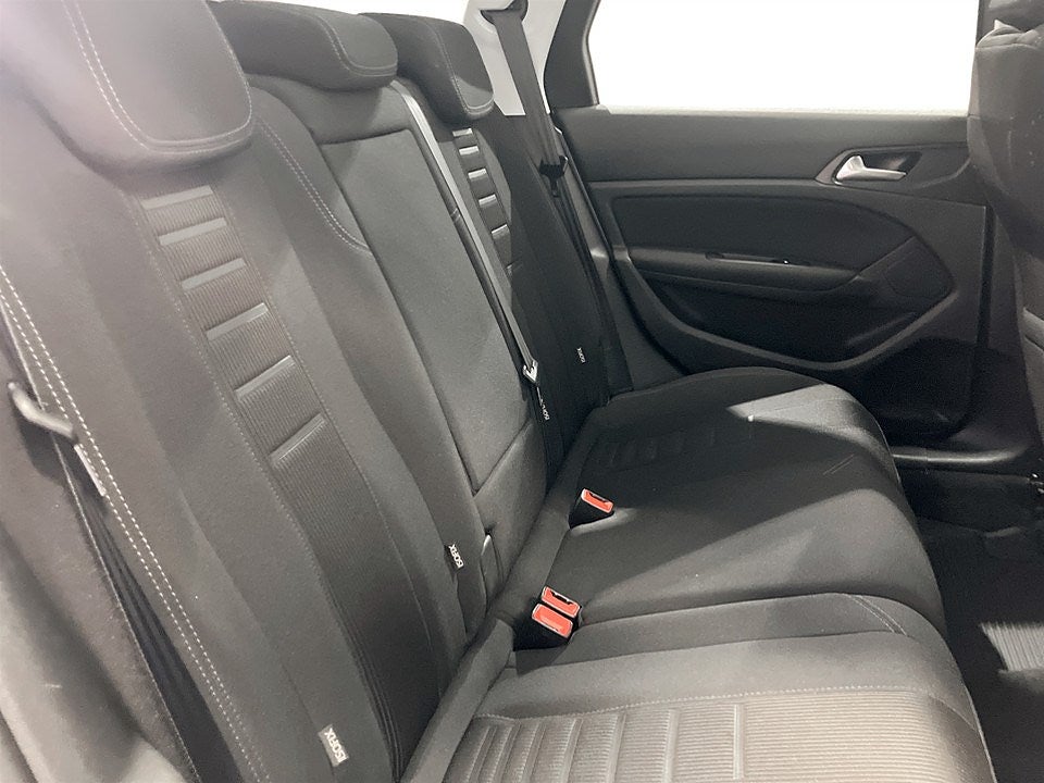 Bild på Peugeot 308 SW Allure 1.6 e-HDi 115hk - B-KAMERA, PANO