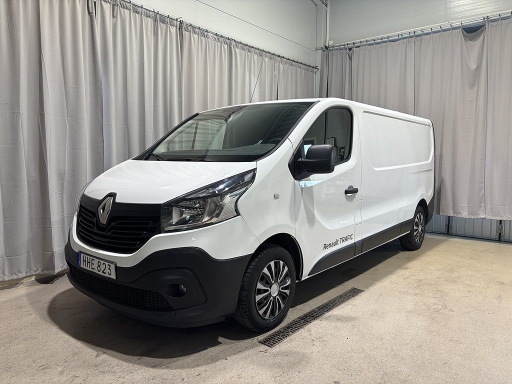 Renault trafic Skåpbil 2.7t 1.6 dCi Drag 1 ägare
