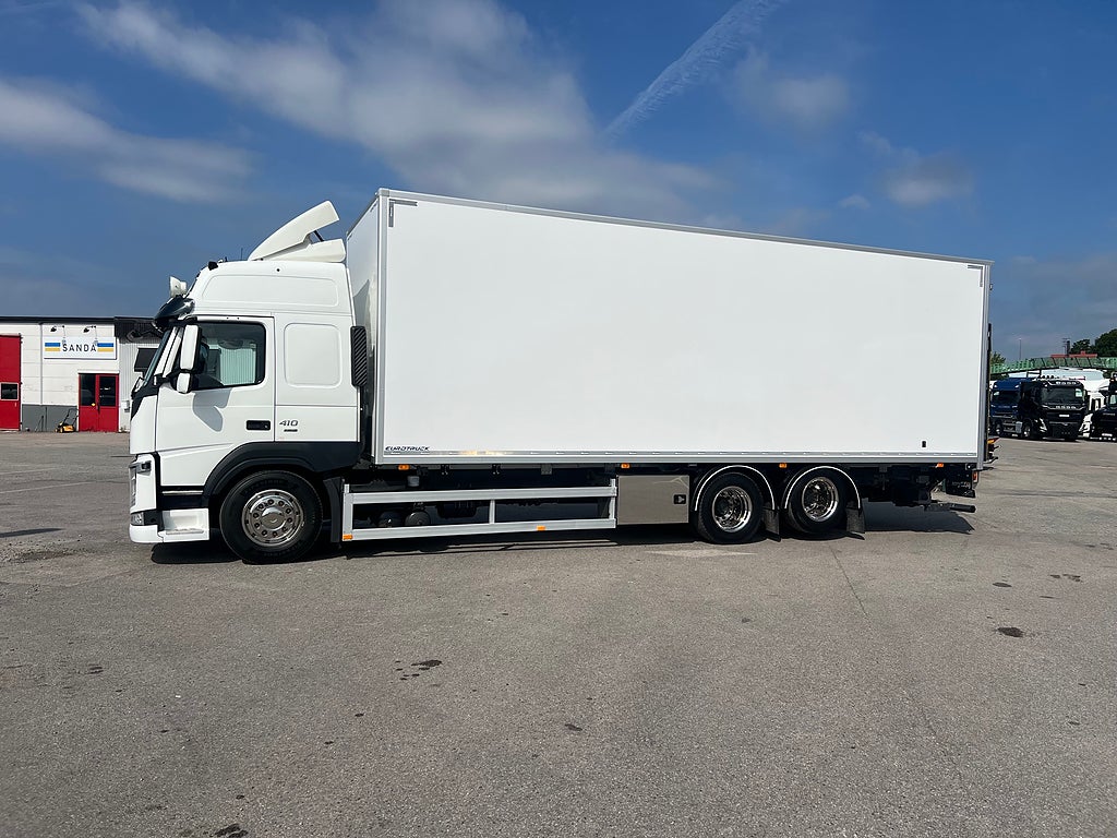 Volvo FM13 410 6x2 Skåpbil, *17 400 Mil*, Euro 6