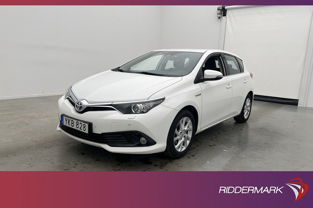 Toyota Auris Hybrid 136hk Active Kamera Navi Sensorer Drag