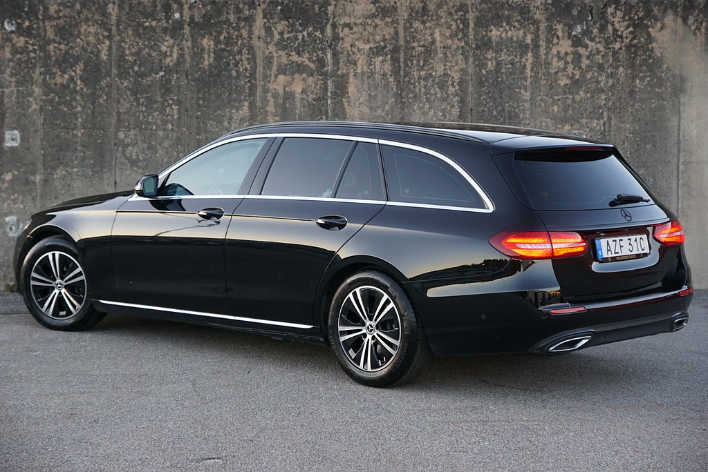 Mercedes-Benz E 220 T d 4MATIC 9G-Tronic|WideScreen|D-Värmare|B-Kamera|