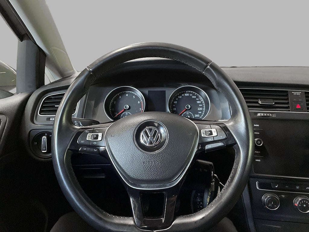 Volkswagen Golf 2019 - miniatyr 10