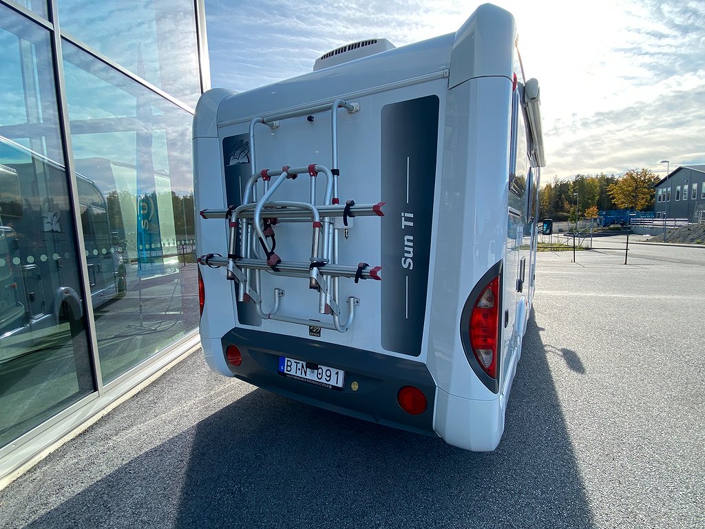 Knaus Sport TI 650 MG / AC bodel / Solcell / B-körkort - Knaus