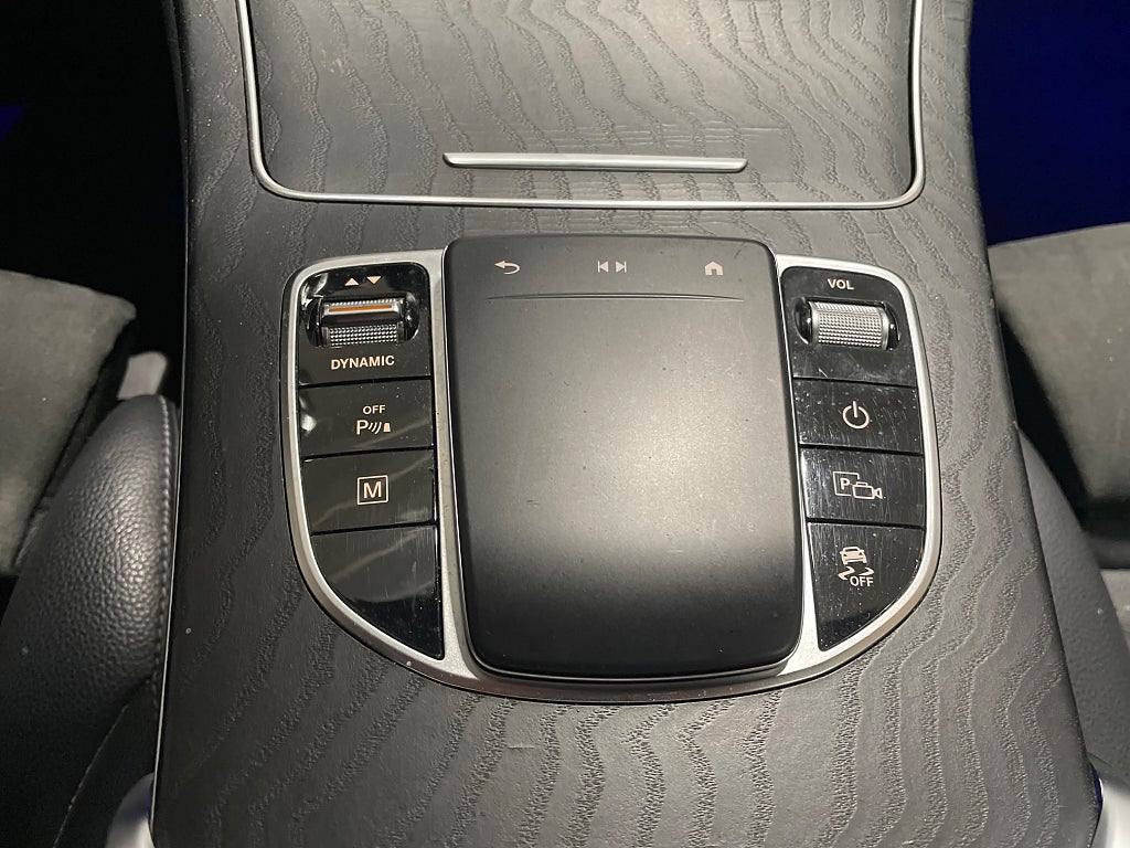 Mercedes-Benz GLC300 de 2021 - miniatyr 15