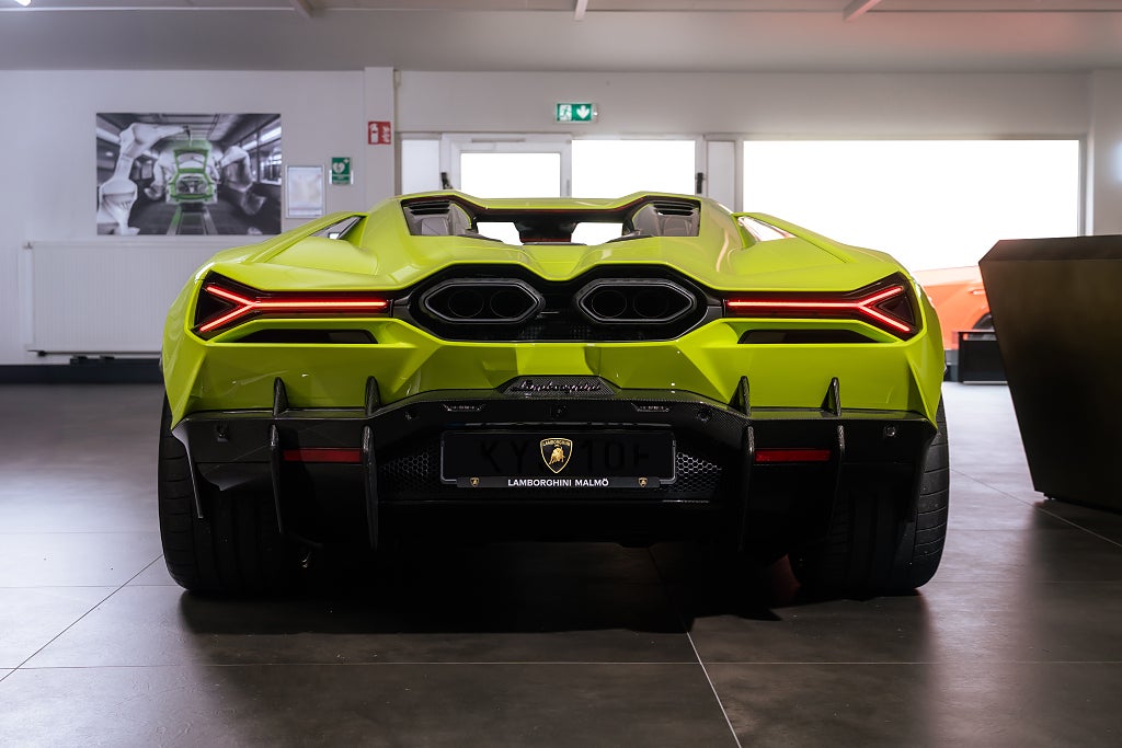 Gallery image 17 of 26