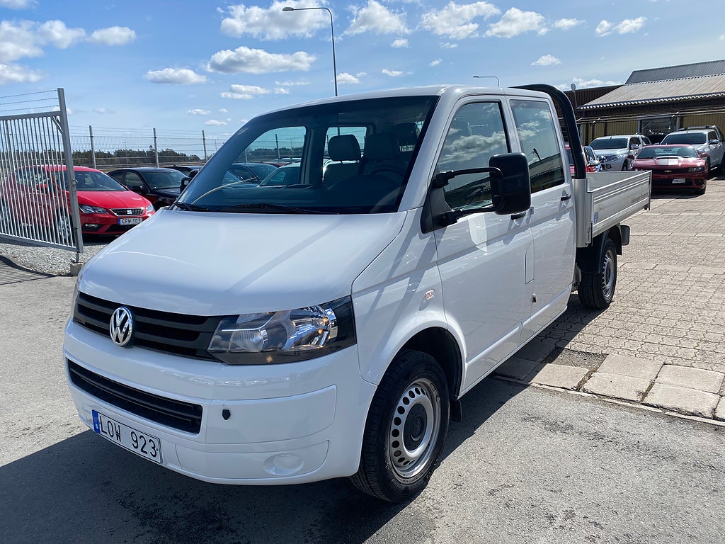Volkswagen Transporter 2.0 PICK-UP DH 5-SITS DRAG 2-ÅRS GARANTI