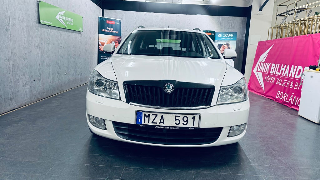 Skoda Octavia Kombi 1.6 TDI Ambiente Euro 5