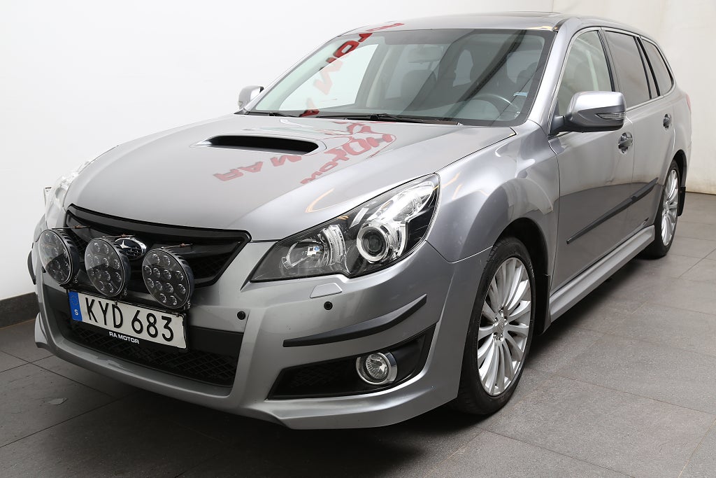 Subaru Legacy Wagon 2,5i 269hk GT 4WD Aut Extraljus Motorv Drag 2010