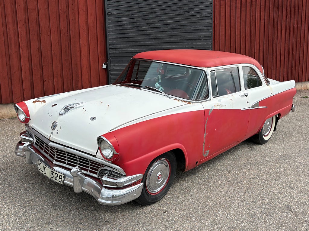 Ford Mainline 2 door Post