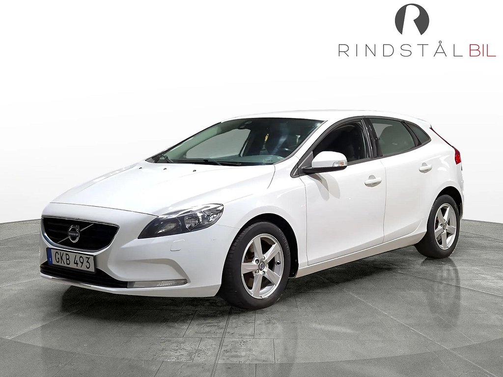 Volvo V40 D2 115 HK AUT KINETIC PDC 13300MIL 0.36L/MIL 16"