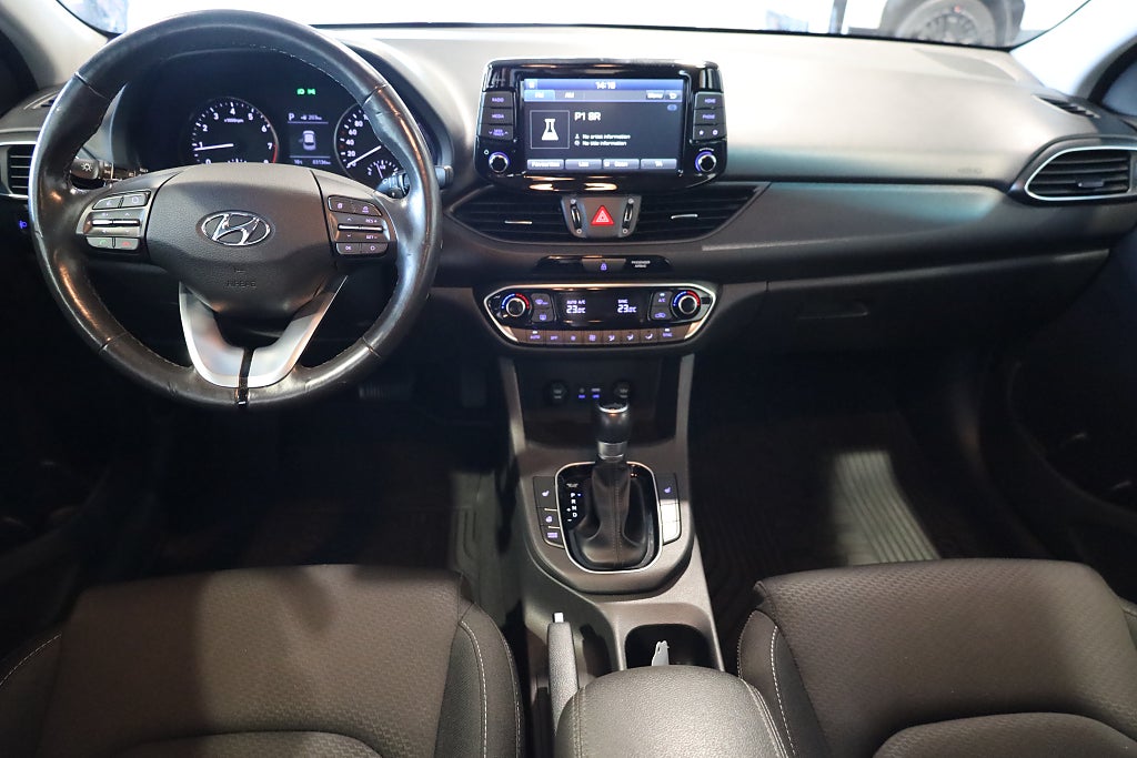 Hyundai i30 1,4 T-GDi 140hk Kombi Aut M-värme Kamera Keyless 2020