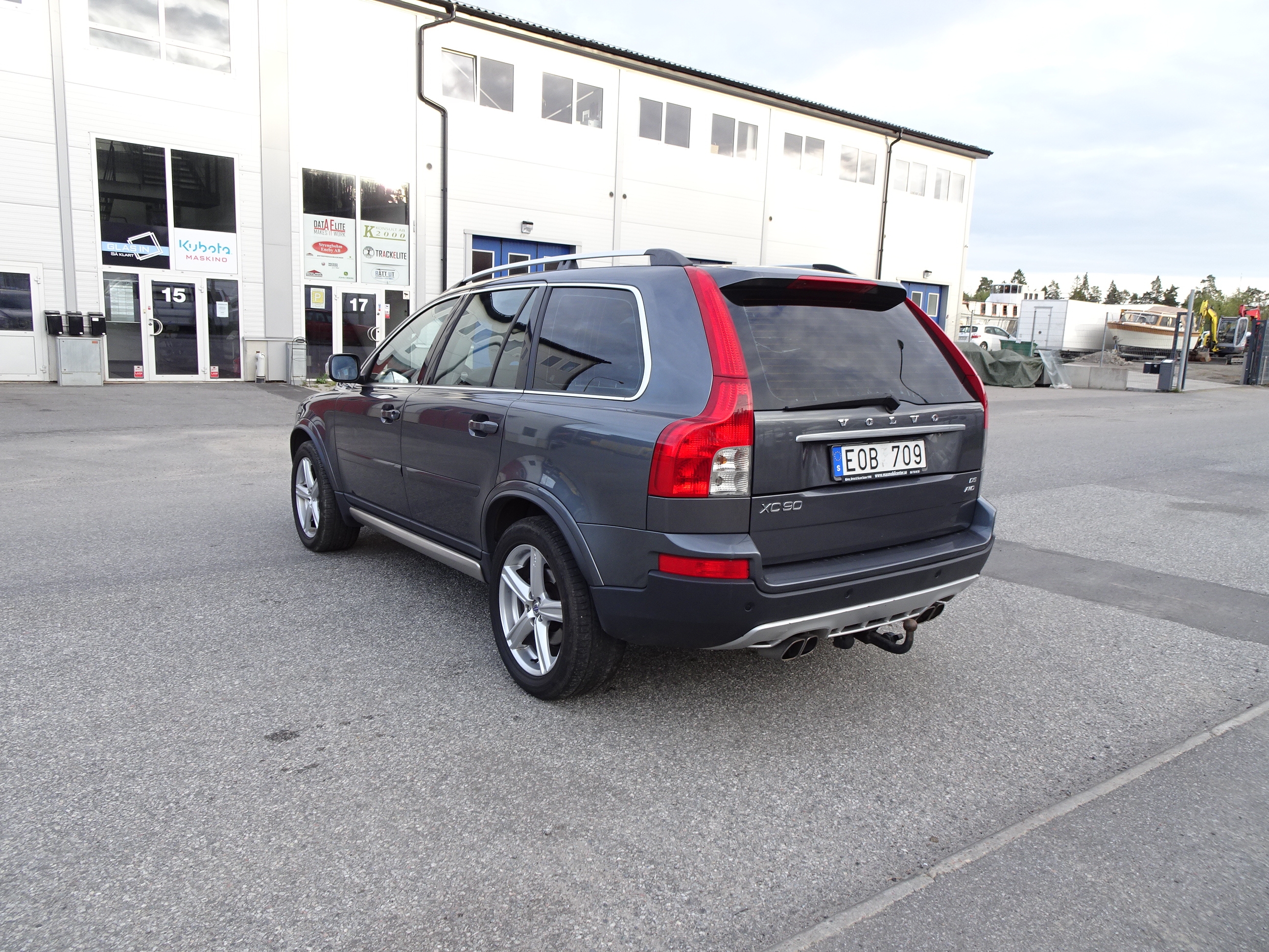 Volvo XC90 2,4 D5 Auto 7 Sits Nybes 2008, bild 4/53