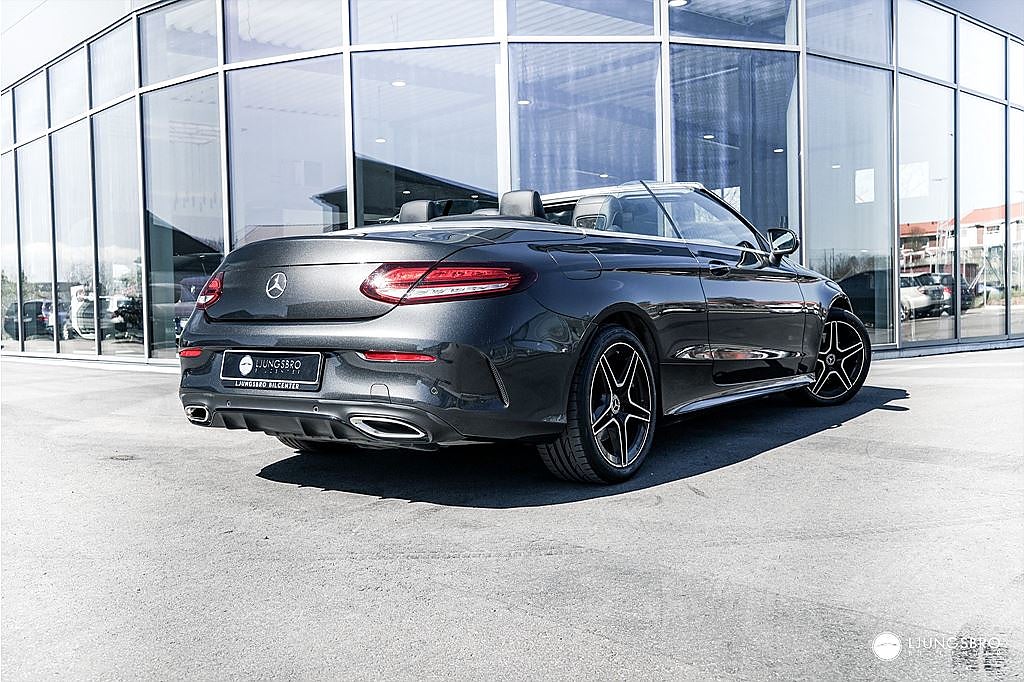 Mercedes-Benz C 200 Cabriolet AMG 184hk / 360 / Burmester / SE SPEC