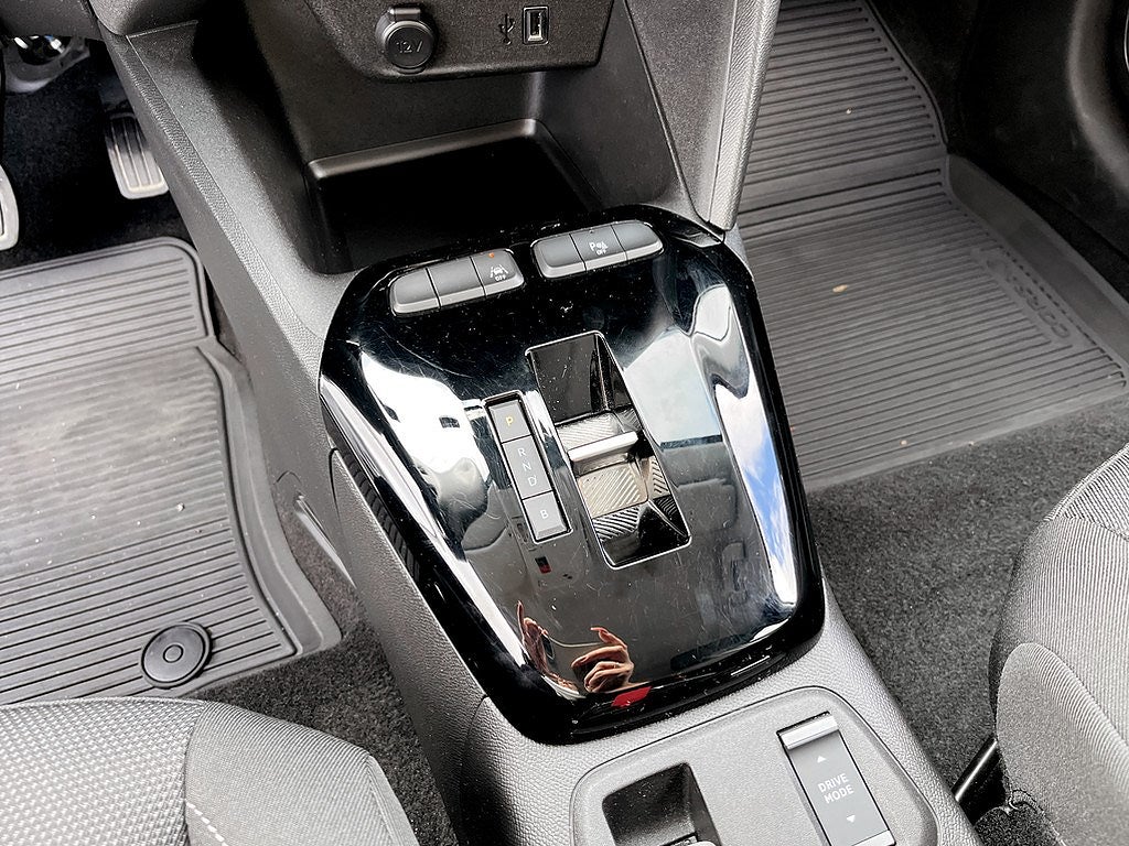 Bild på Opel Corsa-e D&T 50kWh 136hk Aut - B-KAMERA,EN ÄGARE