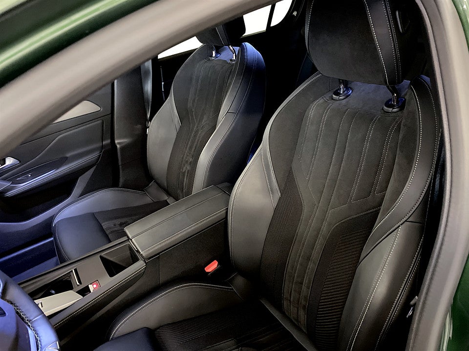 Bild på Peugeot 308 5D GT 1.2 PT 130hk Aut - B-KAMERA,CARPLAY