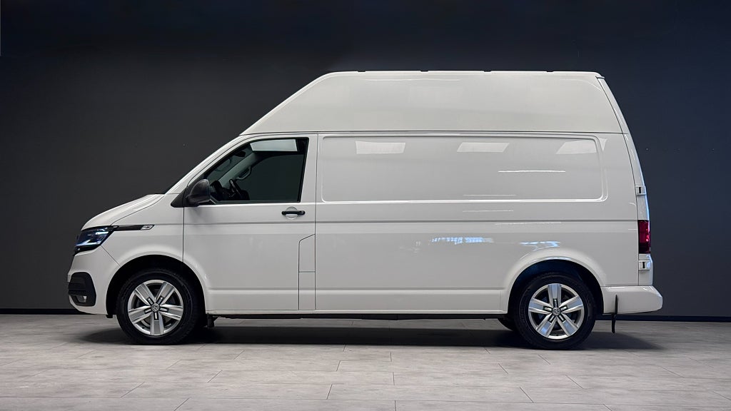 Volkswagen Transporter 2021 - miniatyr 5