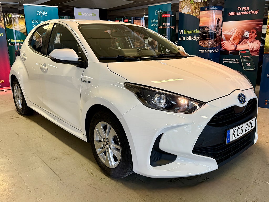 Toyota Yaris Hybrid CVT(116hk) Active*600kr/mån