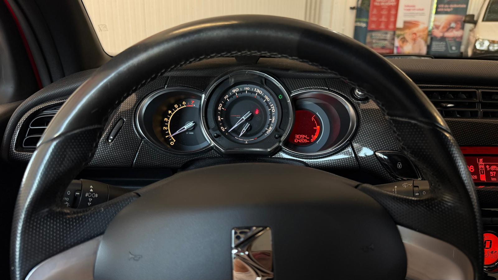 Citroen DS3 1.6 THP 2011, kuva 7/40