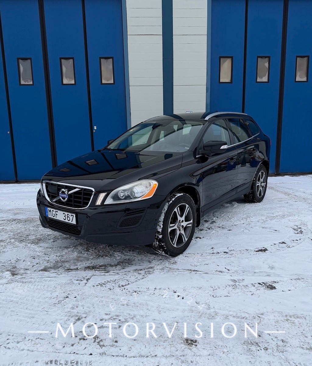 Volvo XC60 D5 AWD Geartronic Summum / Drag / M-värm / SoV / ISO