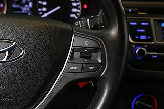 Halvkombi Hyundai i20 17 av 22