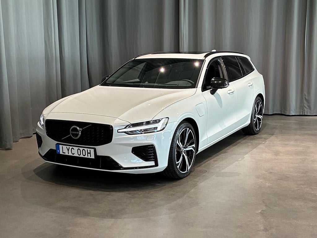 Volvo V60 T8 Ultra Dark