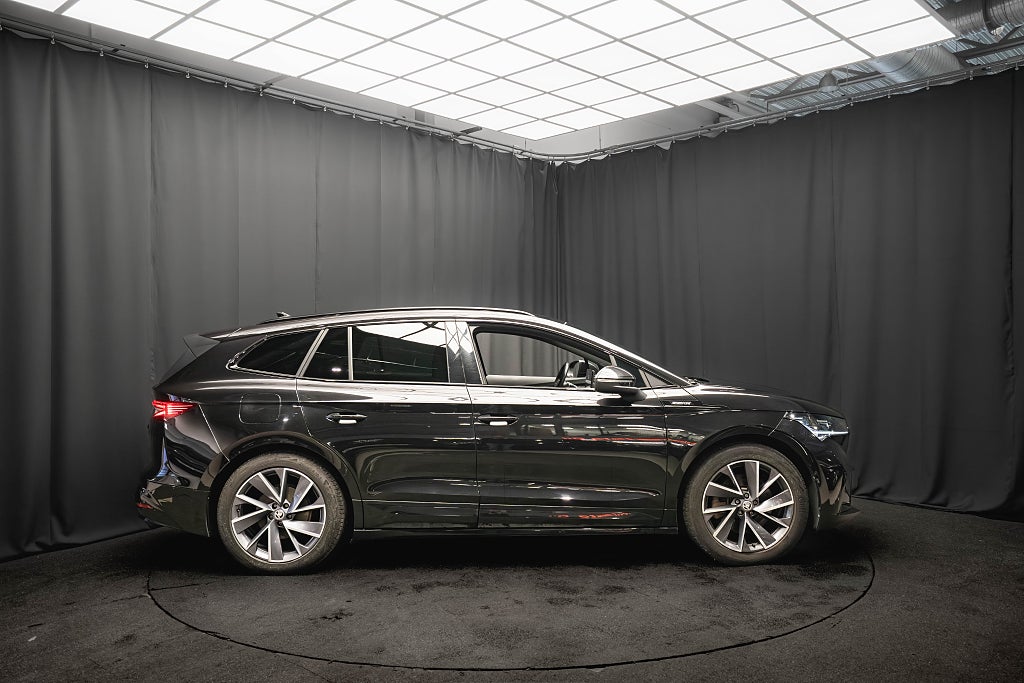 Skoda Enyaq iV 80x SPORTLINE DRAG KAMERA ELSTOLAR 1-ÄGARE MOMS 265hk
