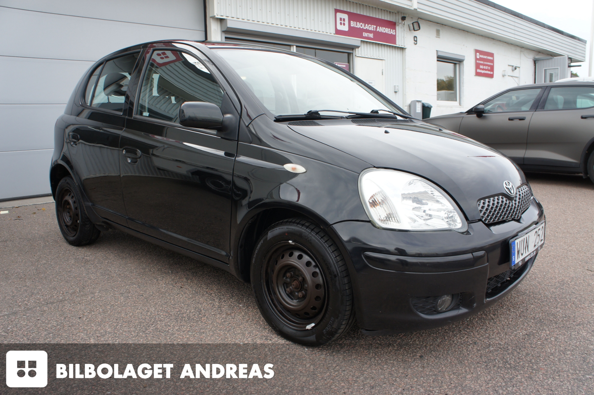 Toyota Yaris 1.3 2005, bild 2/10