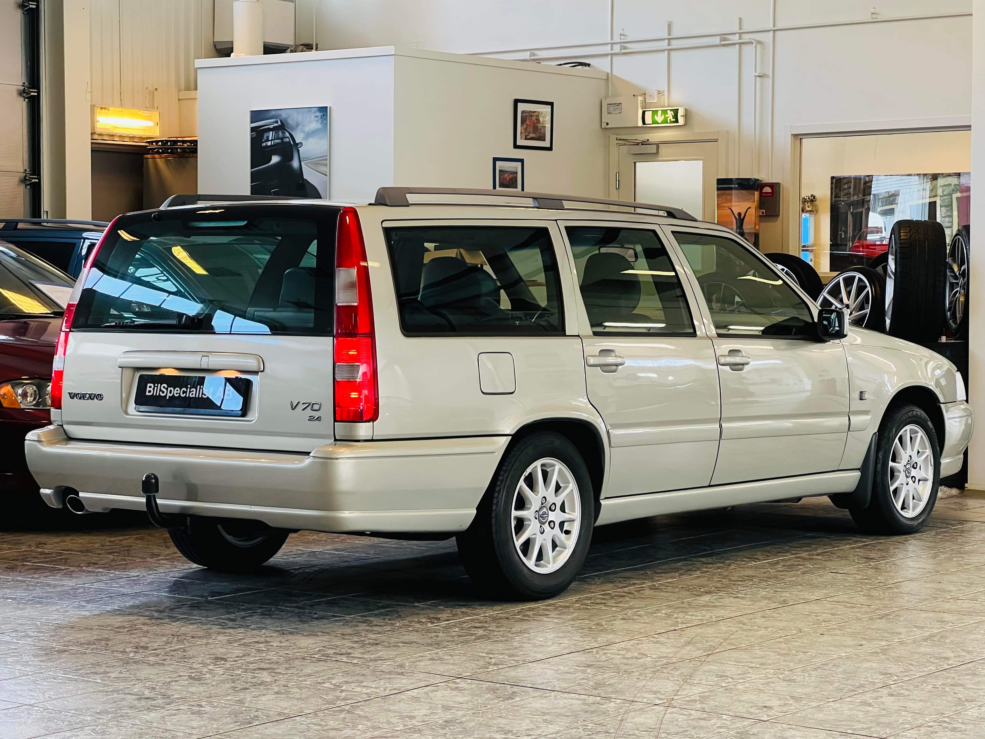 Volvo V70 SÅLD 2000, bild 3/53