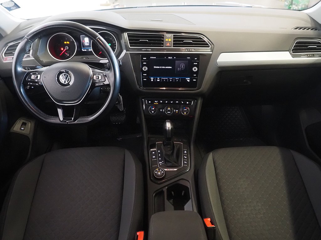 Volkswagen Tiguan 2.0 TSI 190hk 4M DSG |Drag|Värmare|Kamera| 2020